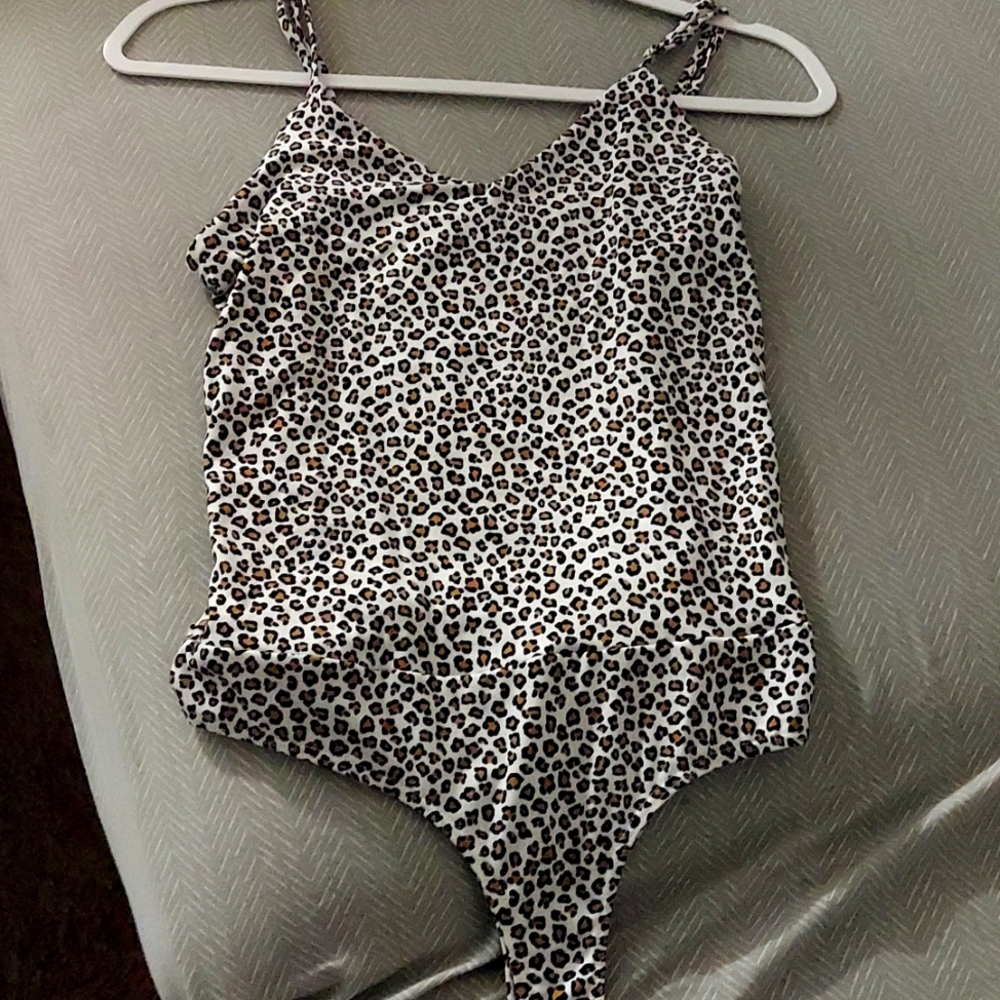 Womens-Leopard Print Bodysuit